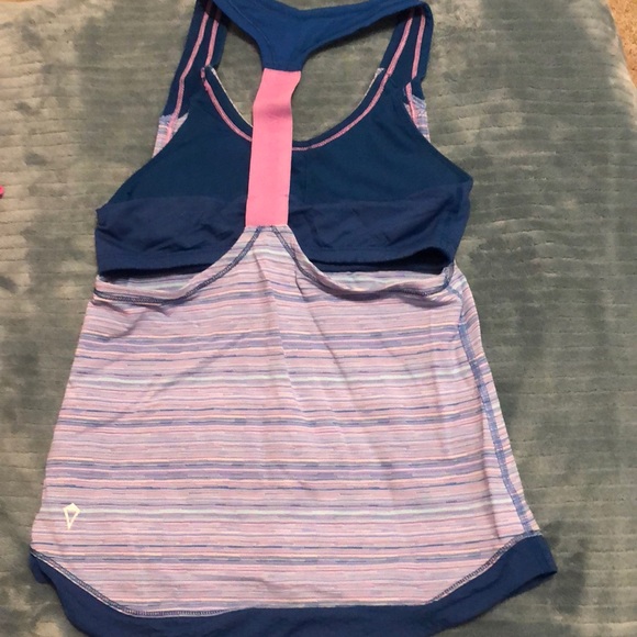 Ivivva workout top - Picture 2 of 4